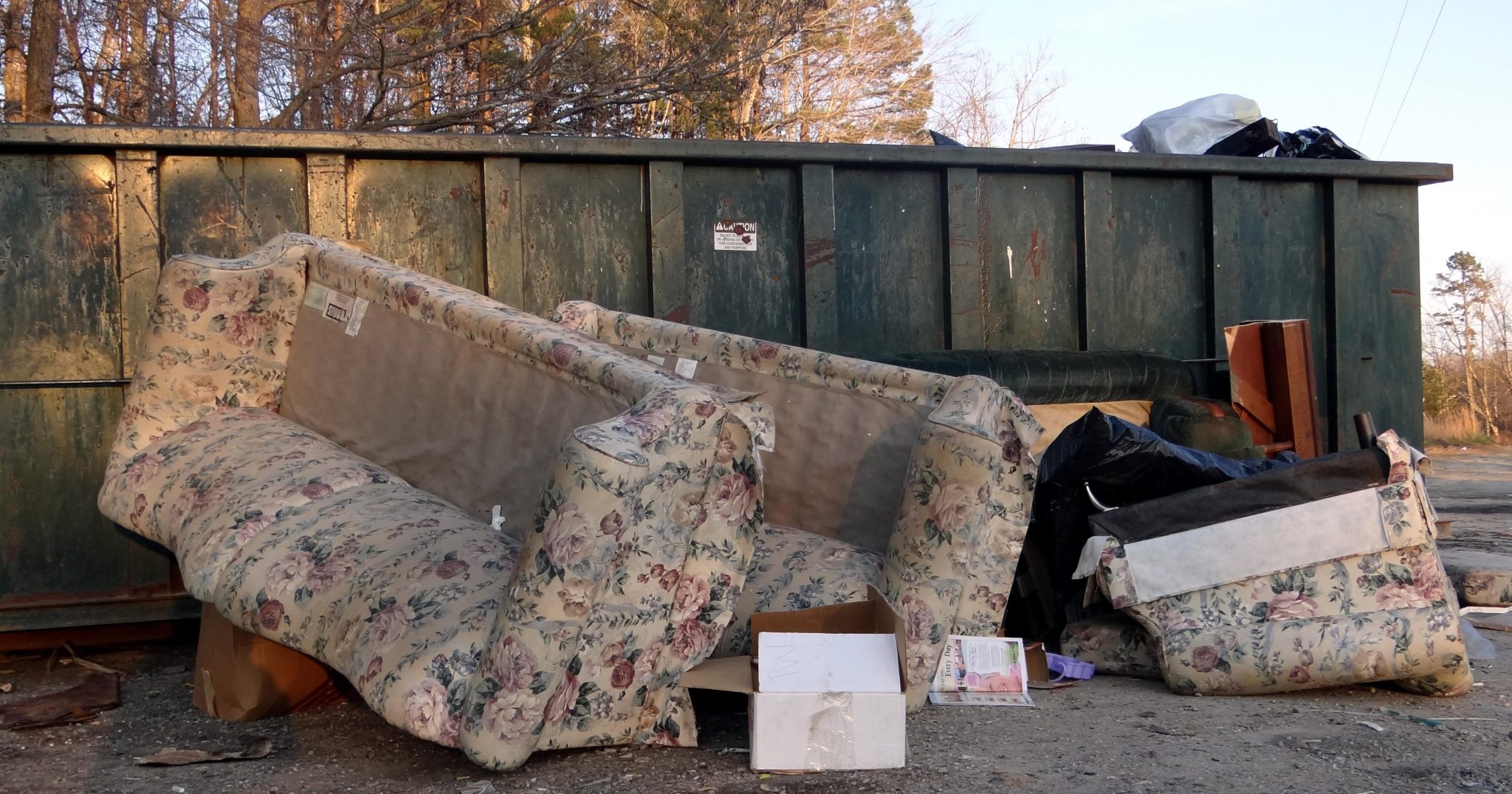 Furniture Donation Is It Worth the Effort? Jiffy Junk