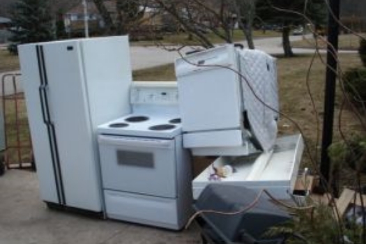 Contact our junk removal Long Island team at 844 543 3966