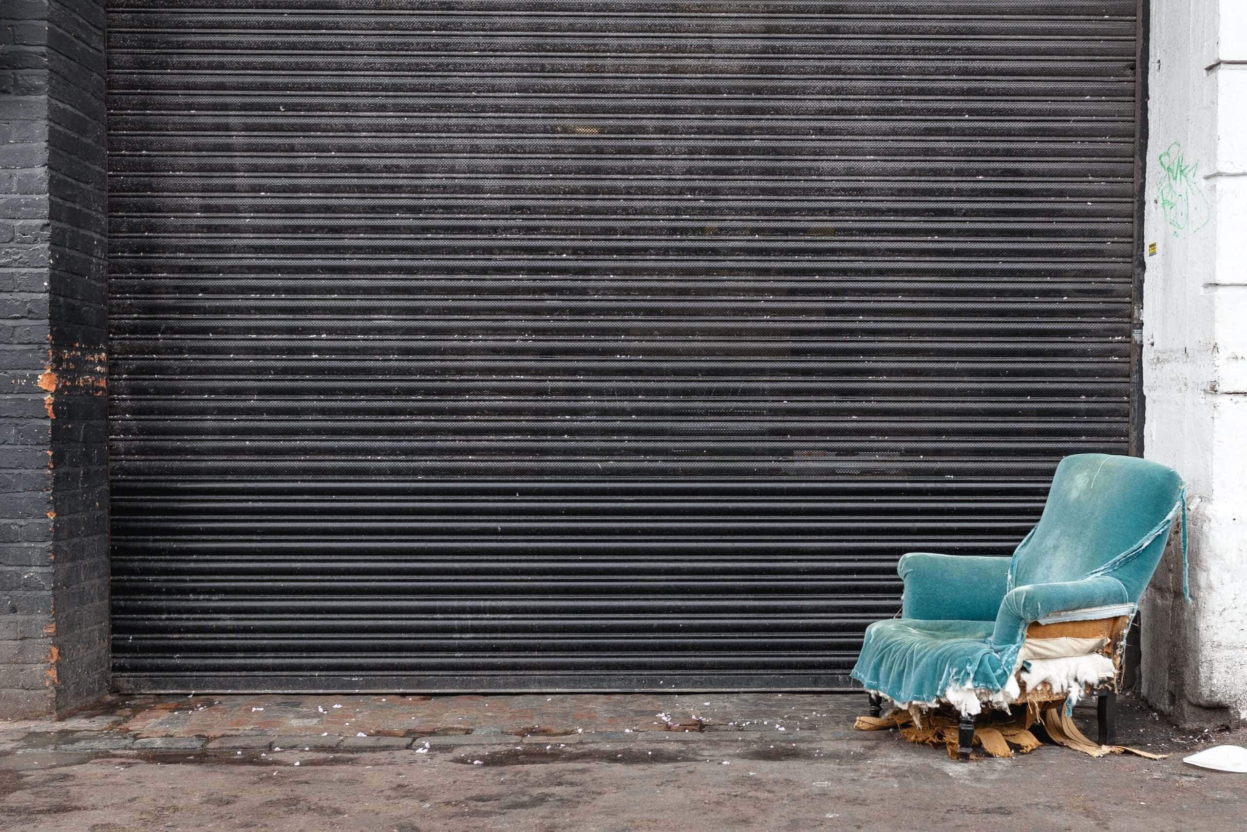 Furniture Removal vs. Donation – Which Option Is Better?