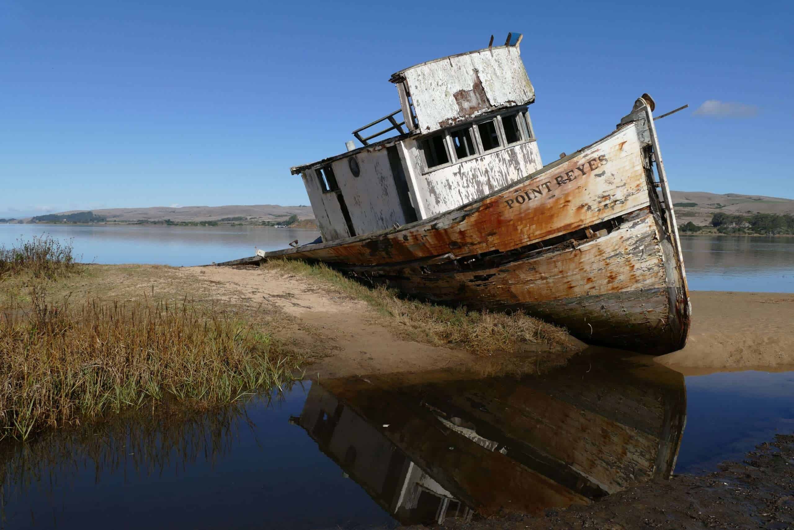 Boat Removal Needed? Challenge Accepted!