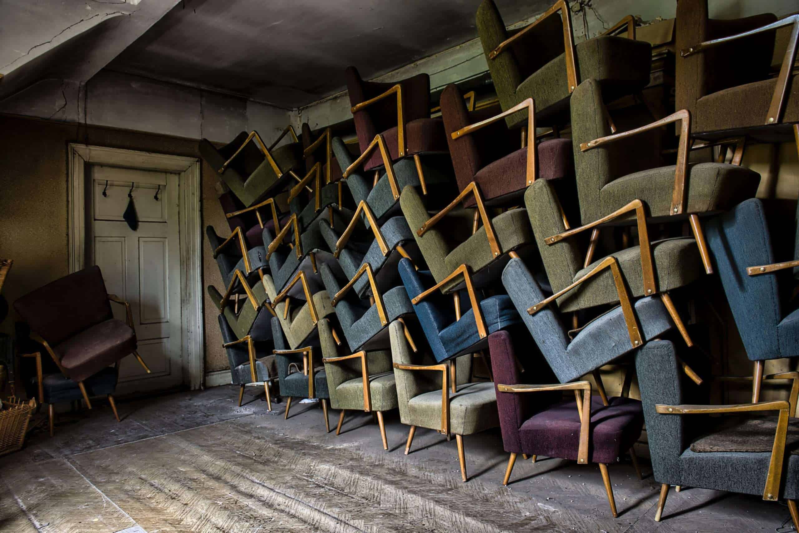 How to Dispose of Furniture Without Filling Broward County Landfills