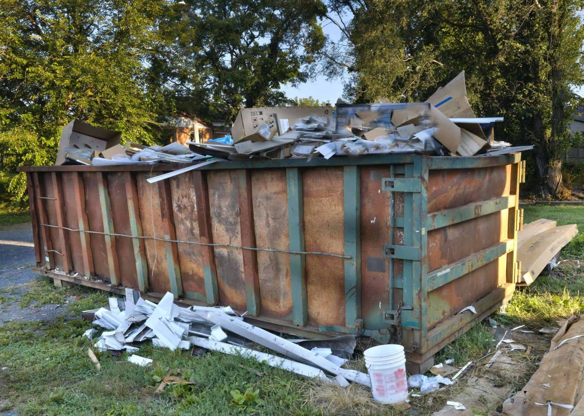 Time to Clean Up Your Yard? - Jiffy Junk