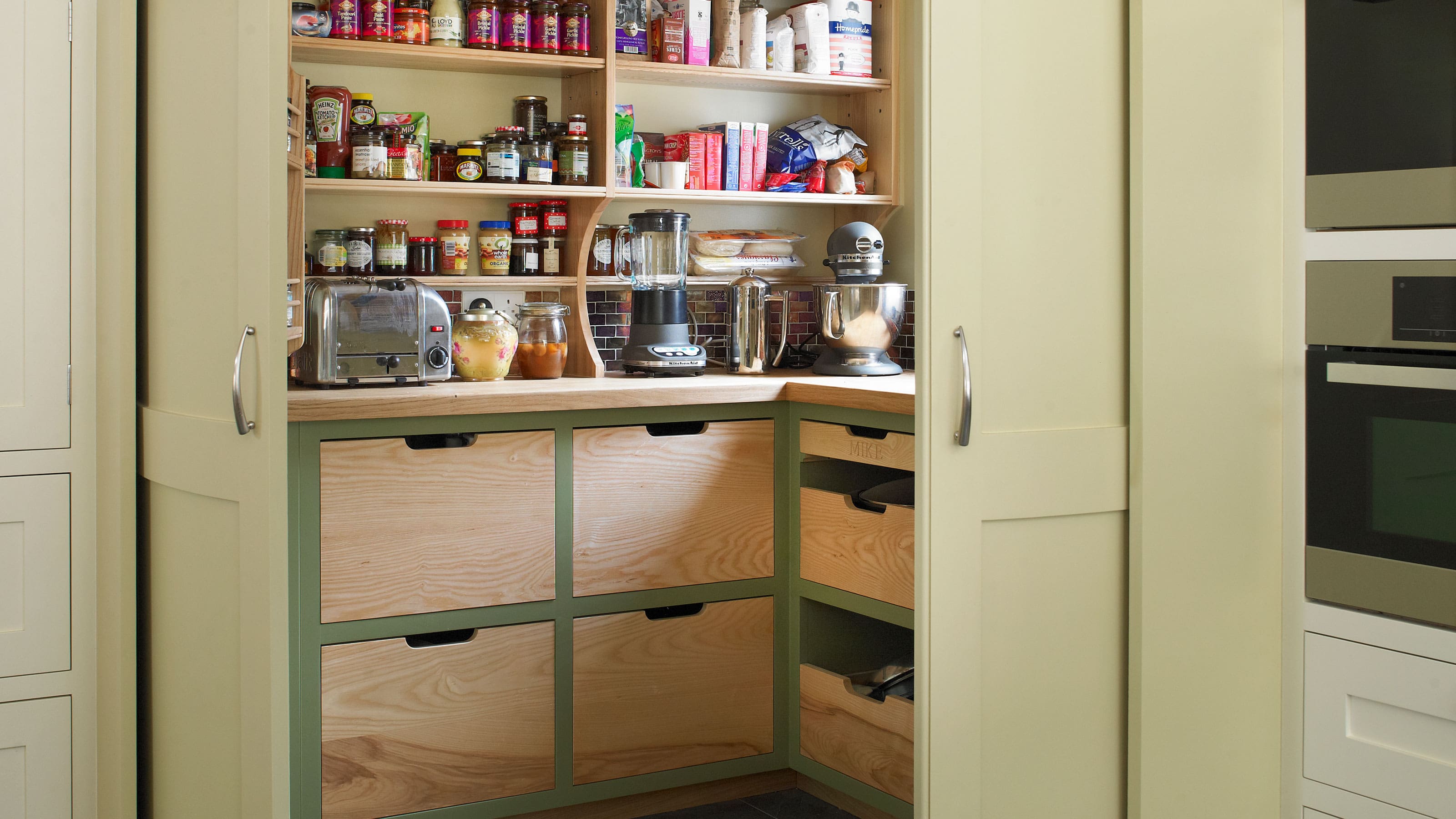 How to keep a pantry cool in hot weather | Homes and Gardens