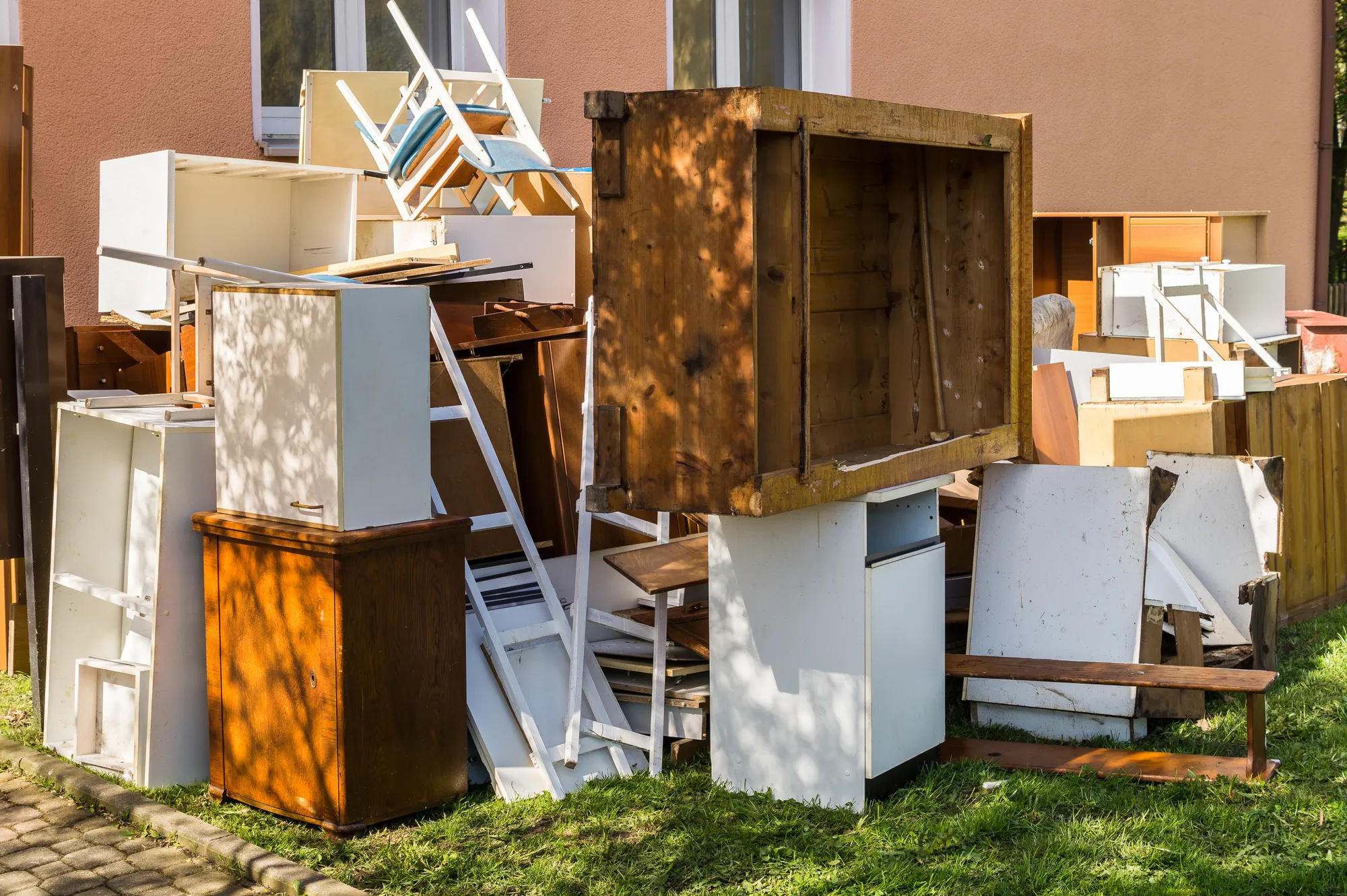 Where To Donate Furniture In Naples, FL: Donation Centers, Free Pickup & Drop-Off Locations Near You, How To Donate A Couch, And Affordable Furniture Removal When It Can’t Be Donated